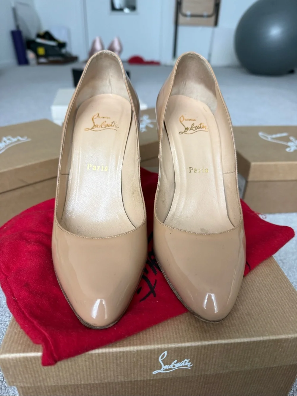 Christian Louboutin Nude Patent Leather  Pumps